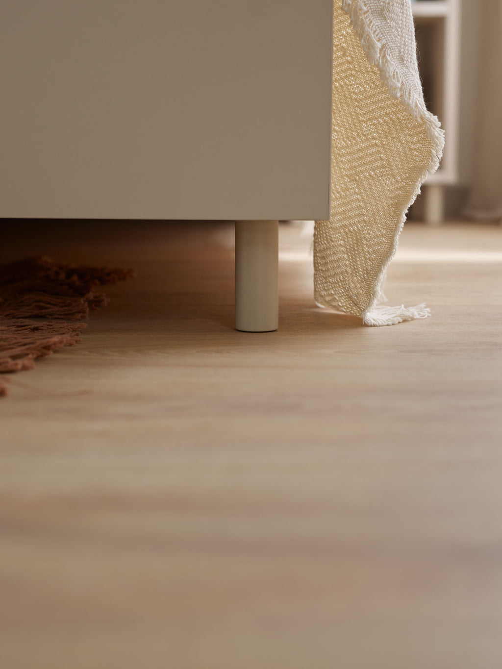 VelvetForms Simple – Sengeramme med Opbevaring 180×200 (Valgfri Farve & Ben)